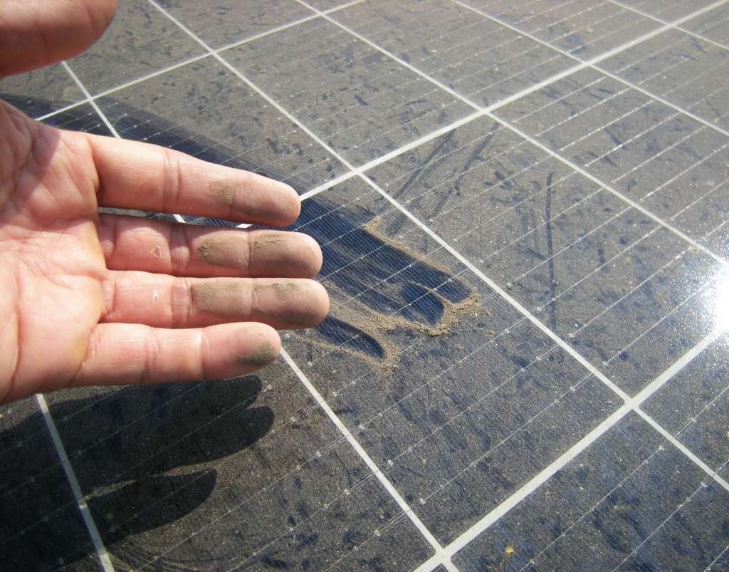 Verschmutzte Solarpanels